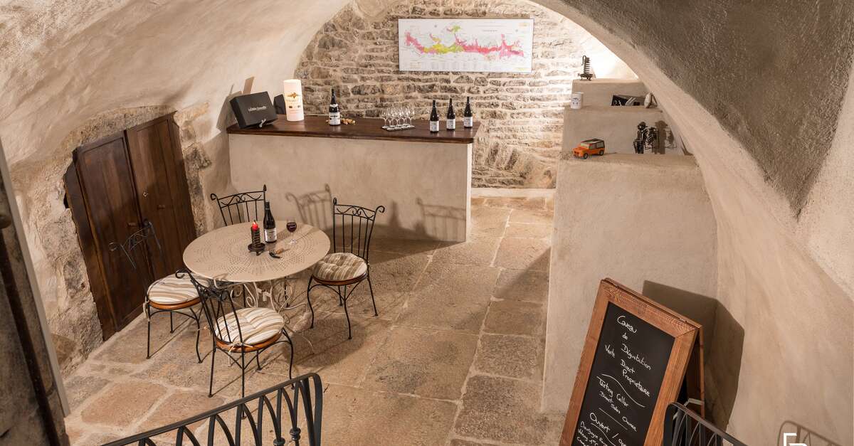 Caveau de dégustation du Domaine LoubetDewailly Entreprise Beaune