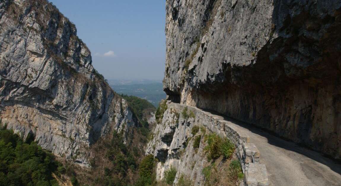 Les routes vertigineuses du Vercors (LansenVercors) Office de