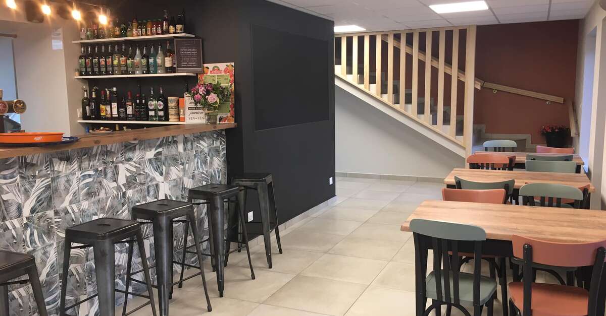 Bar Restaurant Épicerie Boucherie Charcuterie Traiteur « Au