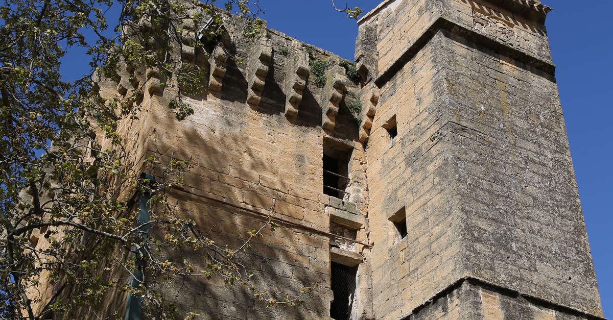 Tour de la Reine Jeanne et sa chapelle (Istres) ProvenceAlpesCôte d
