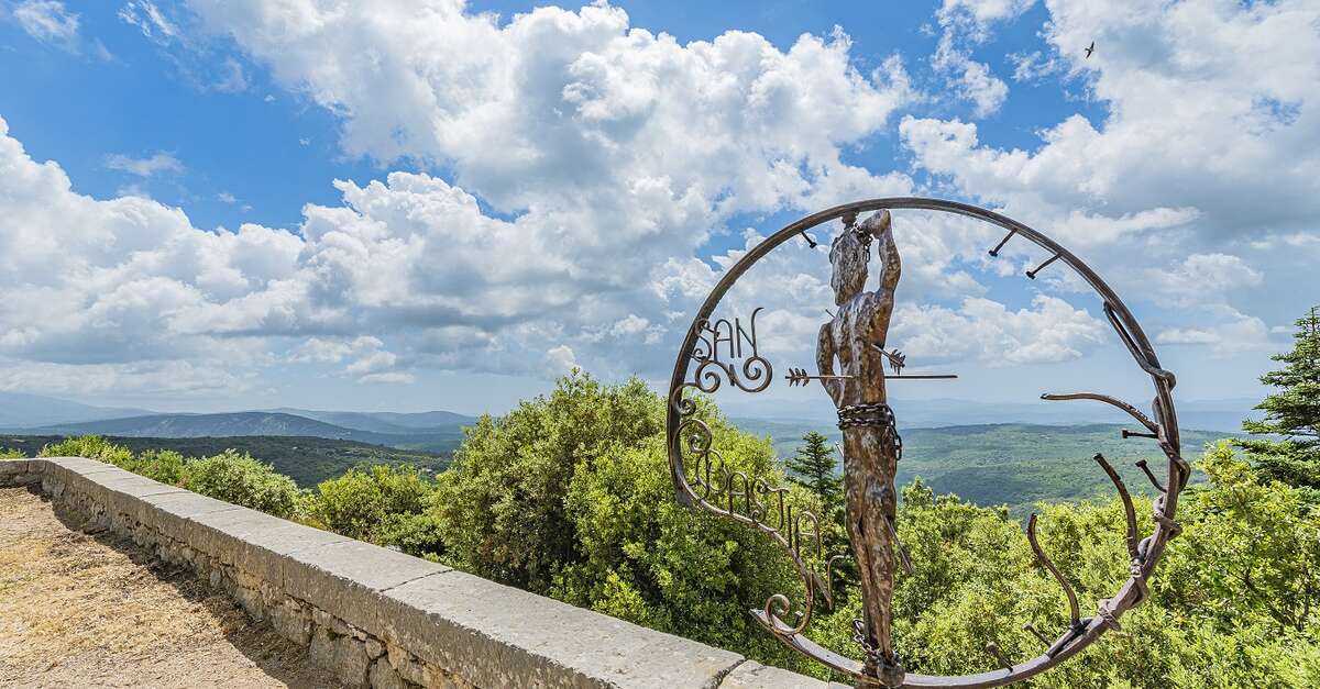 Circuit patrimoine de Mons (Mons) ProvenceAlpesCôte d'Azur Tourism