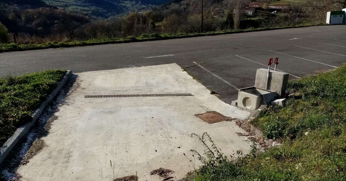 Aire de stationnement camping-car Sauvain — photo 2
