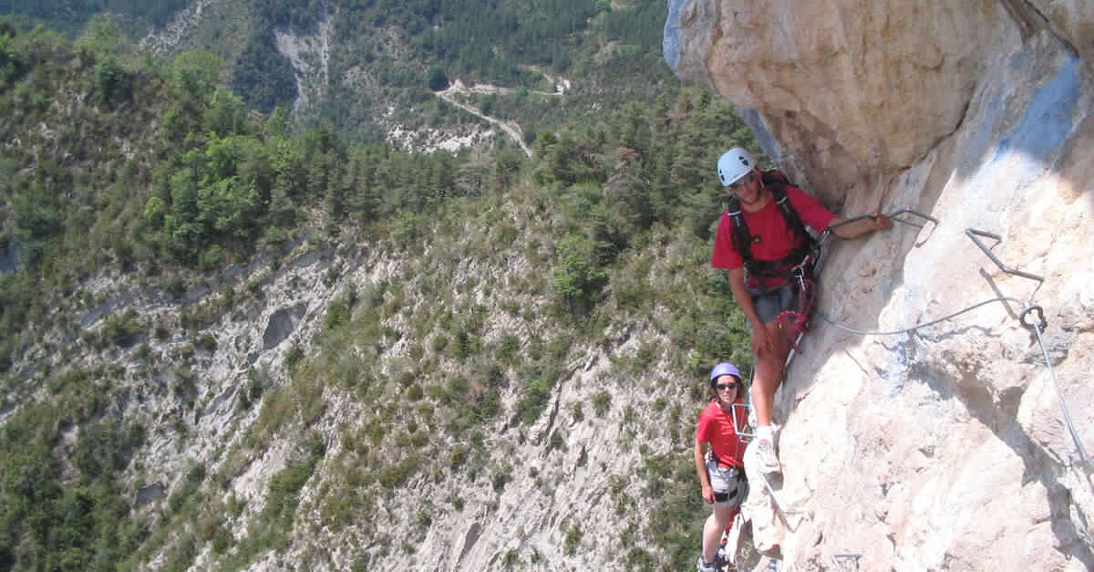 Vertical Ubaye (UbayeSerrePonçon) ProvenceAlpesCôte d'Azur Tourisme