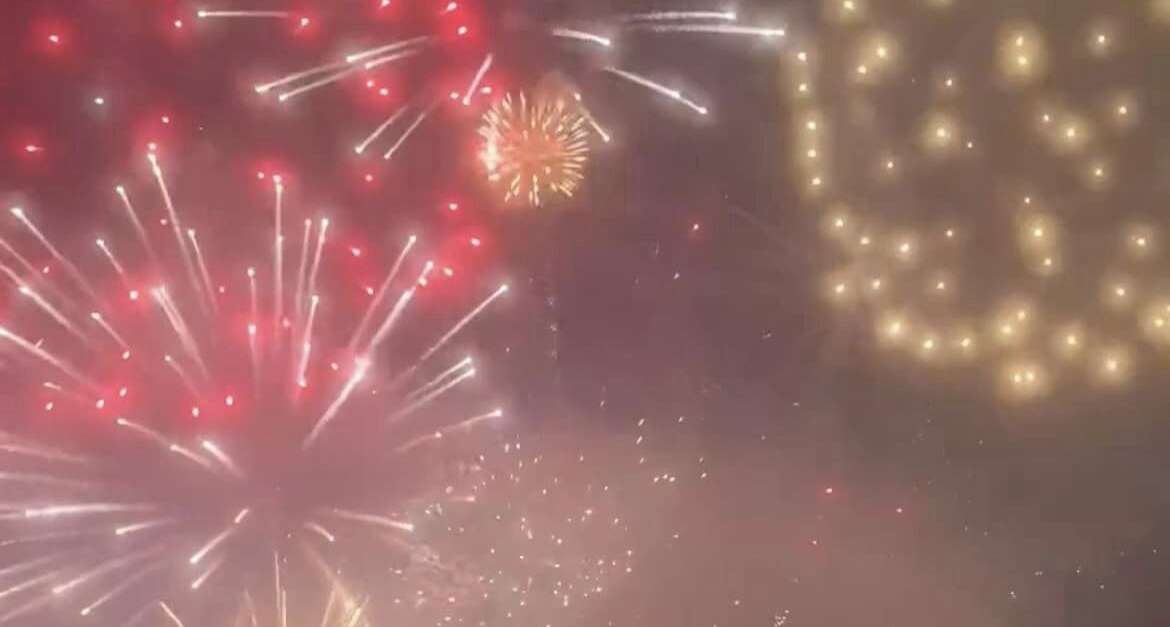 Feu d’Artifice (SaintAntoninNobleVal) Tourisme