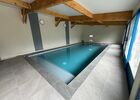piscine intérieure chauffée et fermée toute l'année