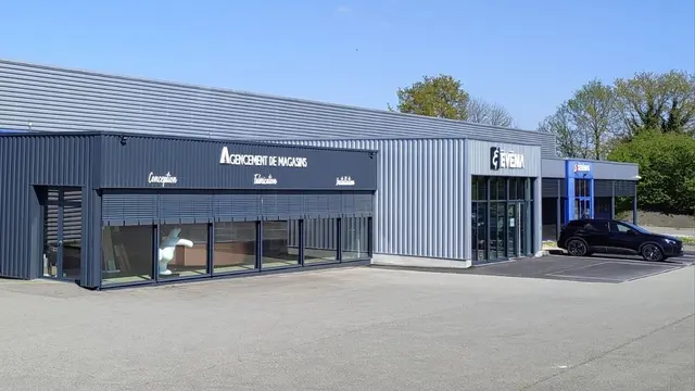 Visite guidée d'un atelier et des bureaux / SAS EVEMA