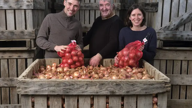 Visite de la Maison Quéméner ferme familiale productrice d'oignons de Roscoff