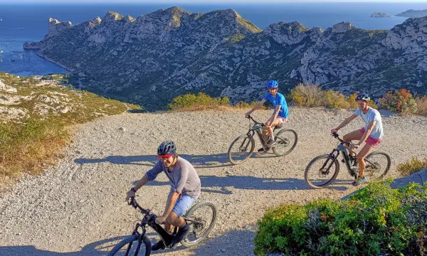 Sortie guidée en vélo électrique dans les Calanques