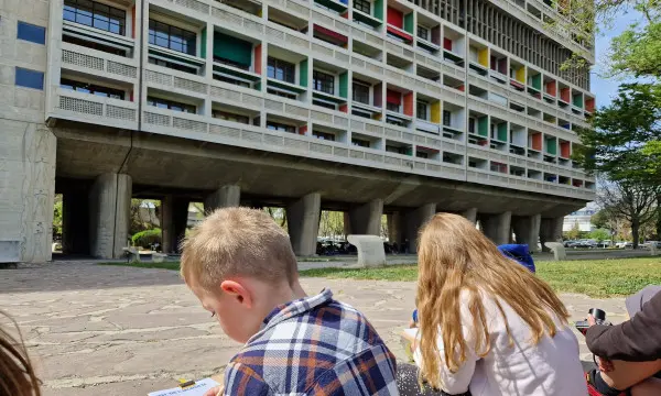Parcours ludique à la Cité radieuse (Famille)