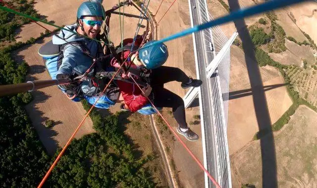 Vol long courrier - Acrobi Parapente ( +/- 45 min/1H)