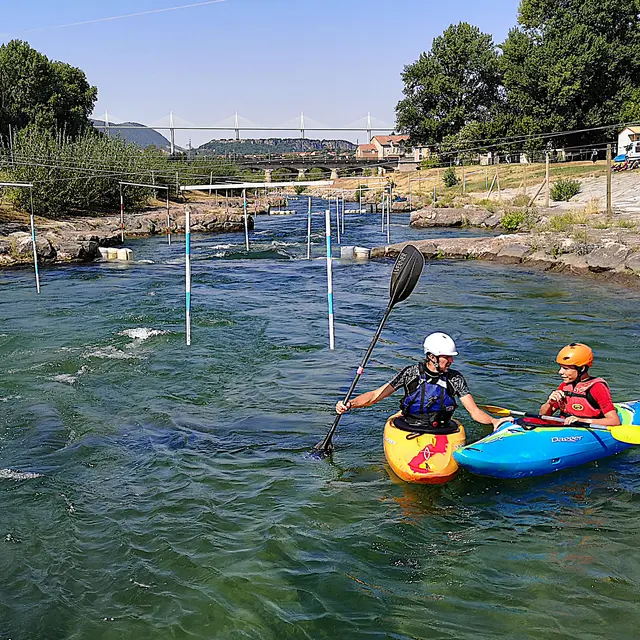 Formule encadrée exclusive - Parc AquaVagues Millau