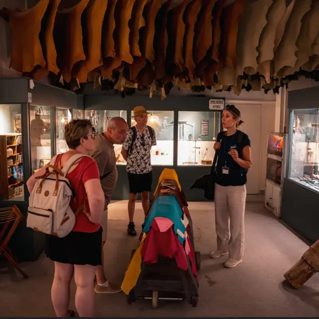 Visite guidée  Histoire de la ganterie