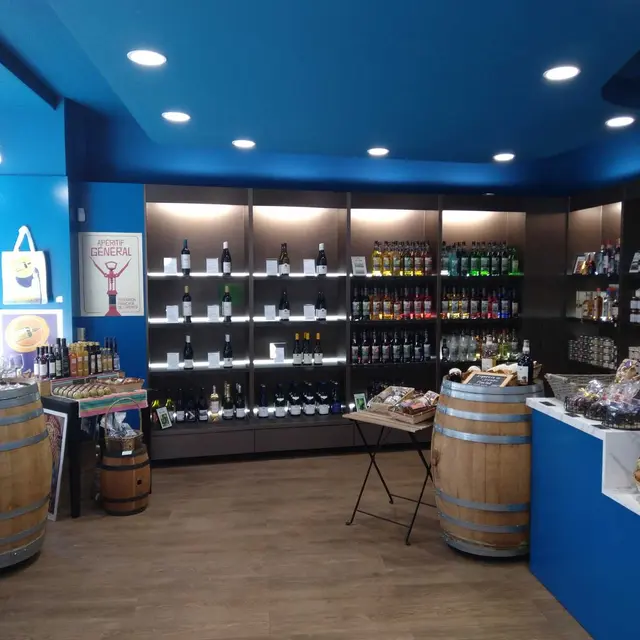 Visite de la Distillerie du Noyau de Poissy