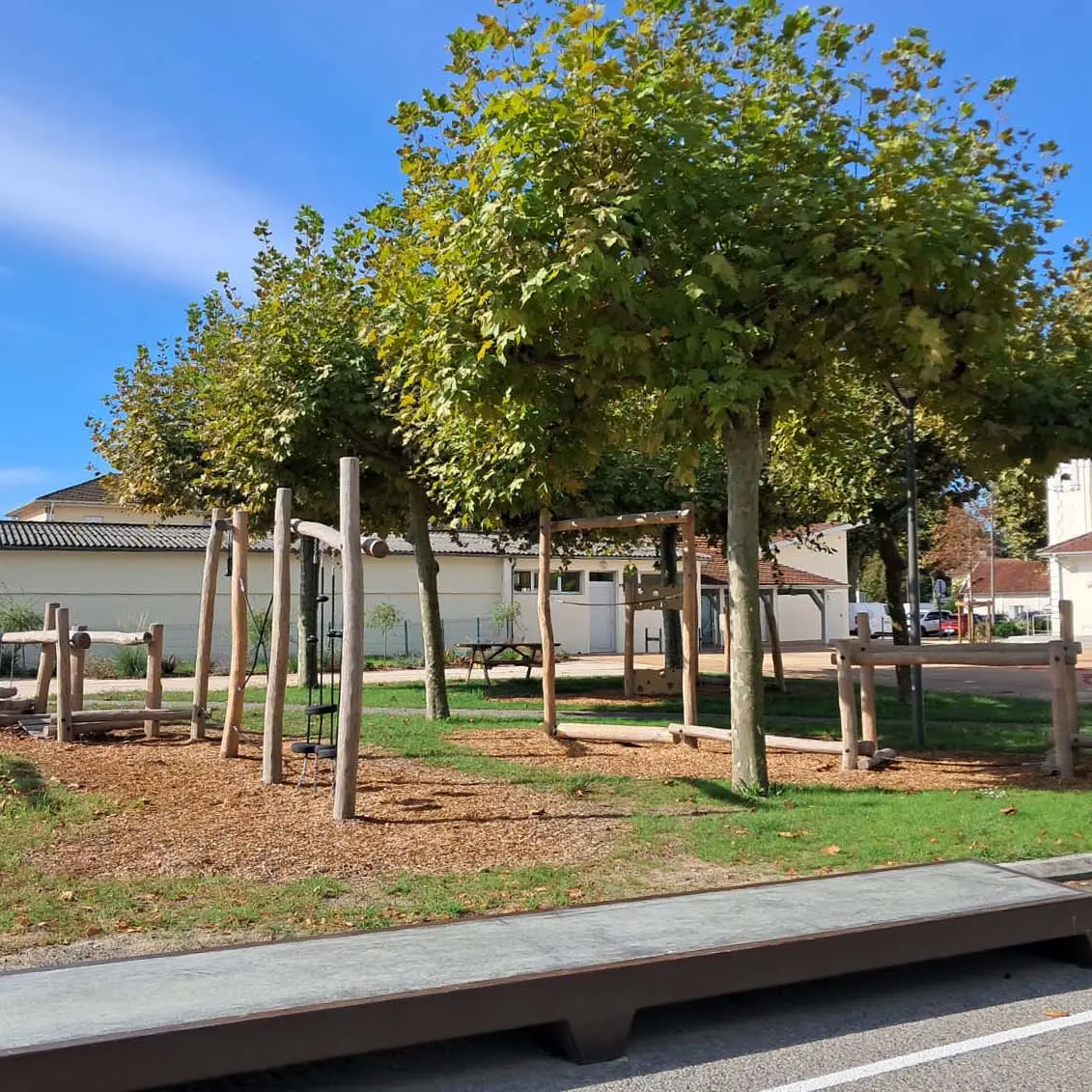 CLNT-SAINT JULIEN EN BORN-Skate Parc (3)