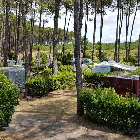 LIT-CampingCap_camping_cap_aire_camping-cars_01