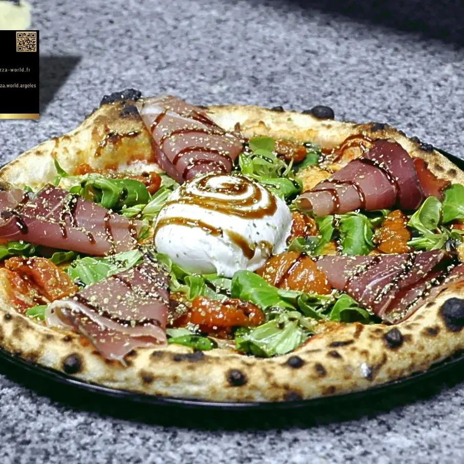 PIZZA WORLD