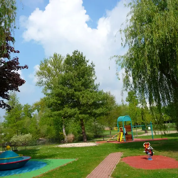 Camping-de-Chalons-Aire-de-jeux