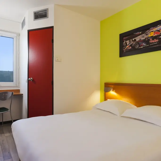 enzo-hotel-saint-martin-sur-le-pre-chambre-C-Arnaud-Laplanche