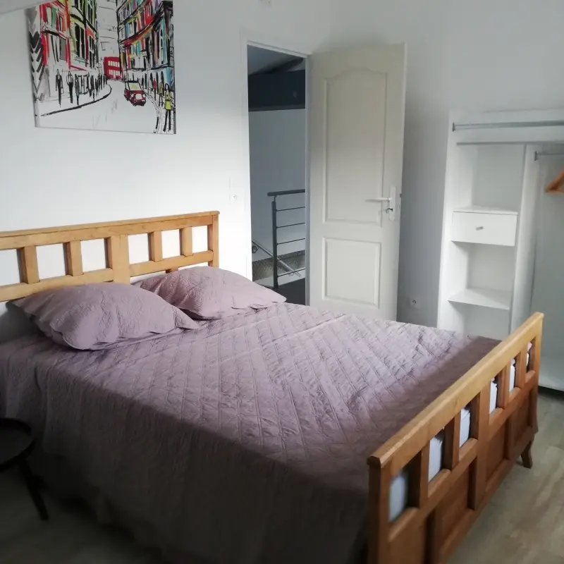 gite-la-blanche-longere-compertrix-chambre-double