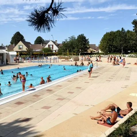 piscine-regis-fermier-vauban-chalons-3 © Christophe Manquillet