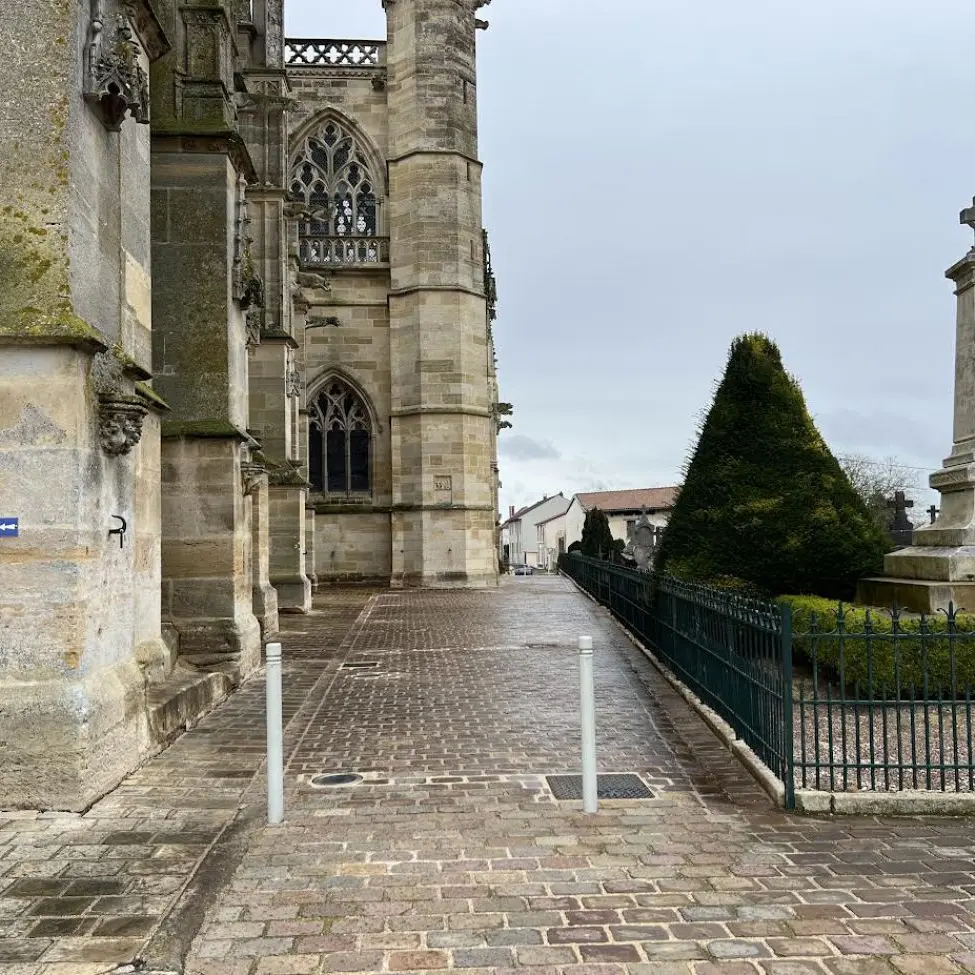sentier-des-3-eglises-l-epine-basilique (1)