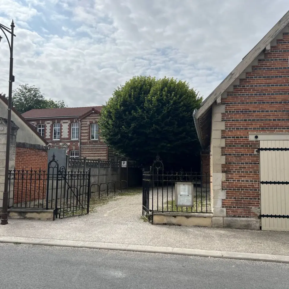 sentier-des-3-eglises-l-epine-basilique-3