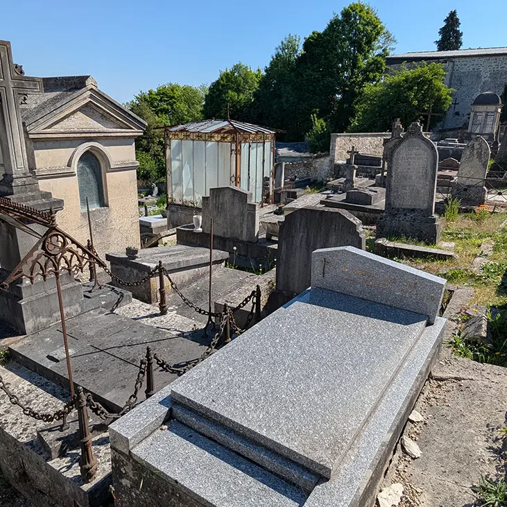 Cimetière Saint Just 2025 < Laon < Aisne < Hauts-de-France