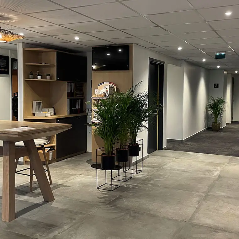 Hôtel Ibis II < Laon < Aisne < Picardie