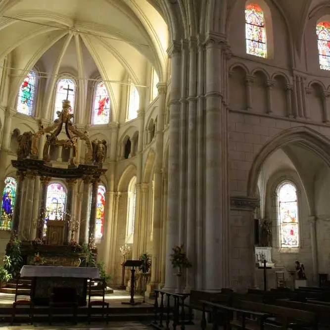 Collégiale < Rozoy-sur-Serre < Aisne < Picardie