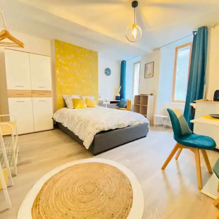 Studio Chic II < Laon < Aisne < Hauts-de-France
