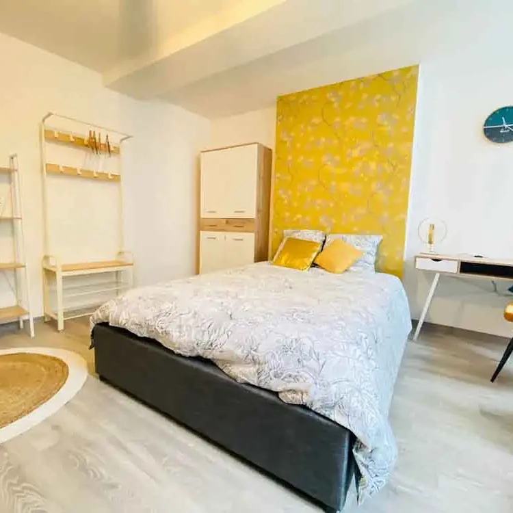 Studio Chic III < Laon < Aisne < Hauts-de-France