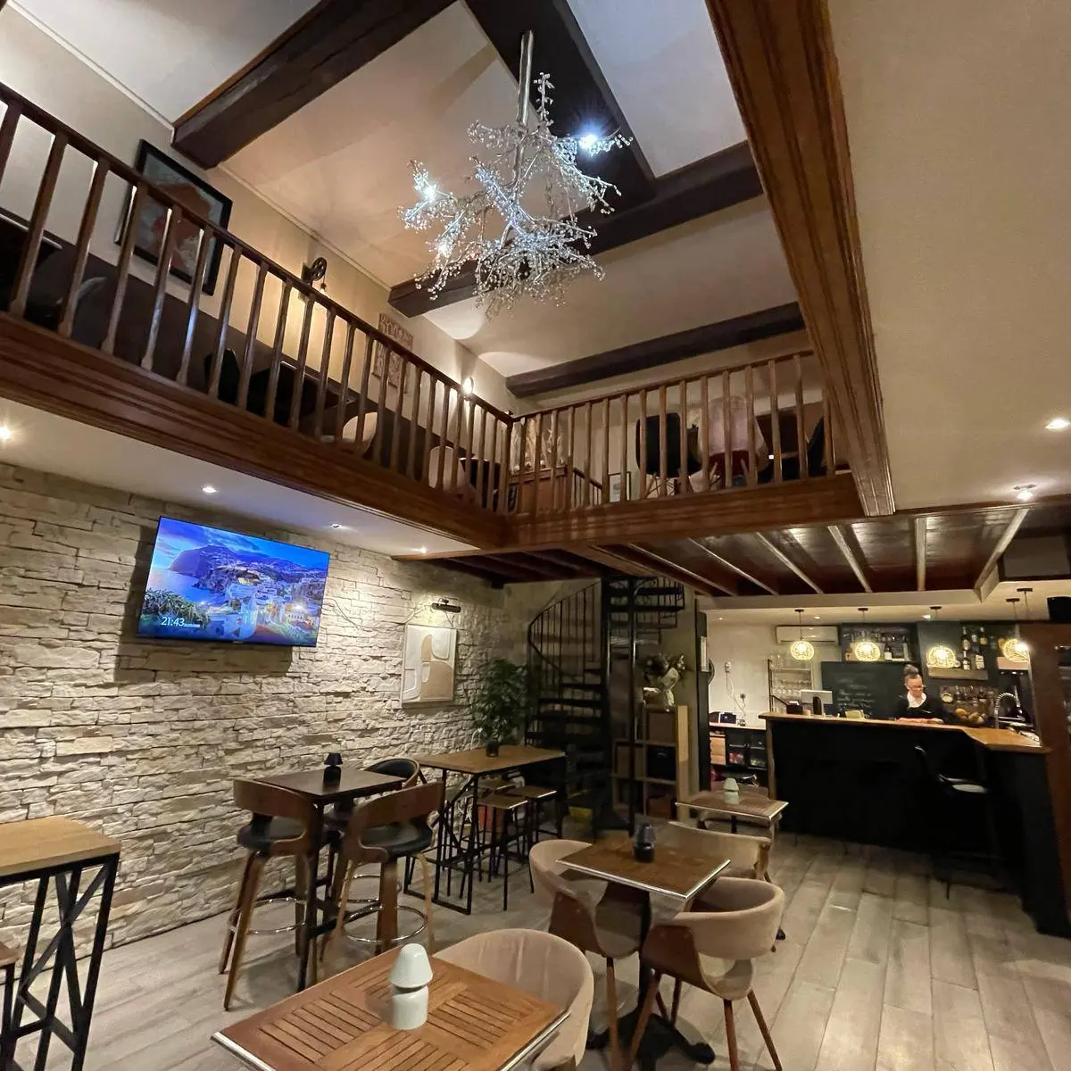 la-pero-bar-salle2-valenciennes