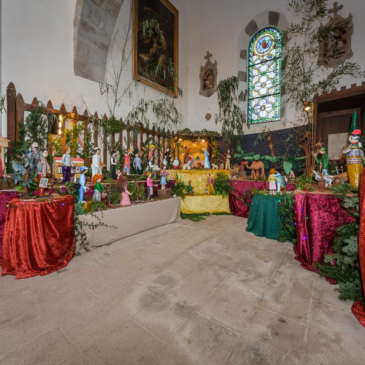 Crèche Eglise de Ségur Le Château