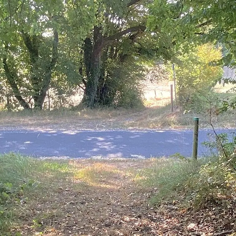 ANNESSE-ET-BEAULIEU-Boucle du Moulin d'Annesse-Chemin-Poteau