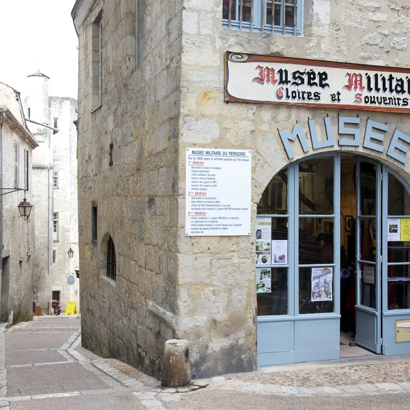 Perigueux_Musée_Militaire_2010©Saison d'Or - Ora production (9)