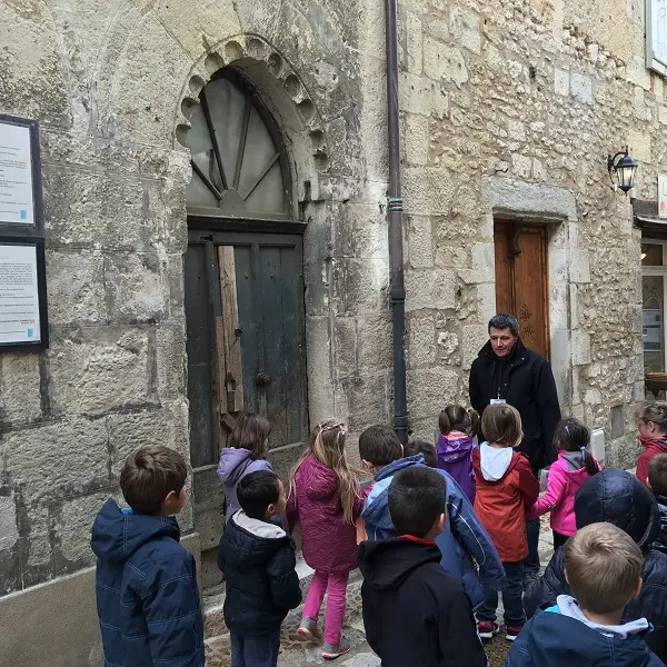 Perigueux_visite_maisons_medievales_scolaires©office_de_tourisme_de_perigueux