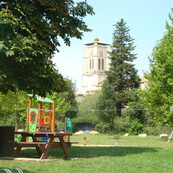 aire de jeu du Petit Pré à St Astier