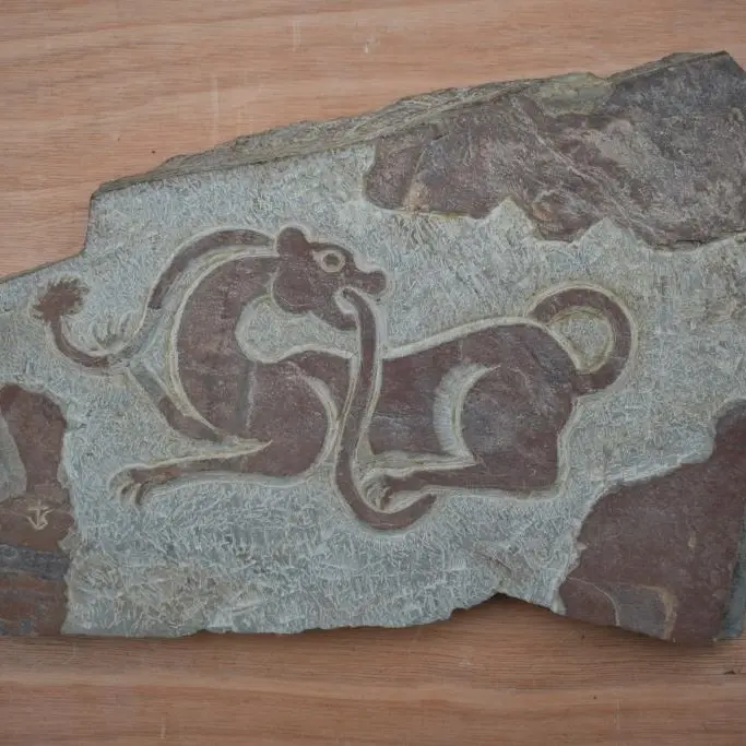 artisanat_pierre_lioncelte_ymagier_broceliande_sculpture_DestinationBroceliande