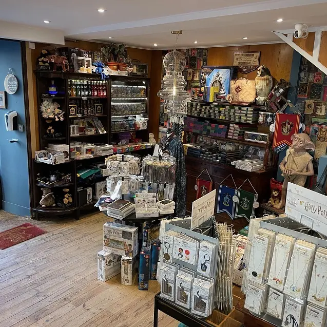 ©4mysteresetcompagnie