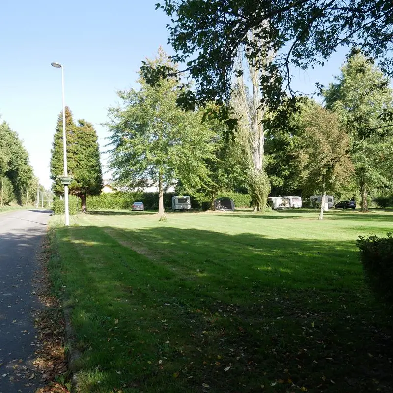Camping Saint-Méen-le-Grand
