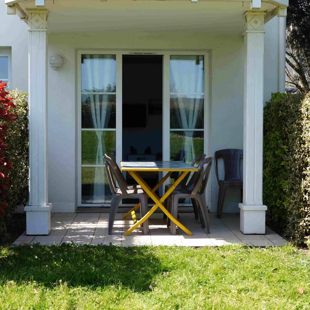 056MS000368_Brohan_Façade