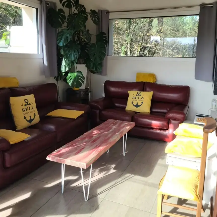 056MS000496_Yvinec_salon