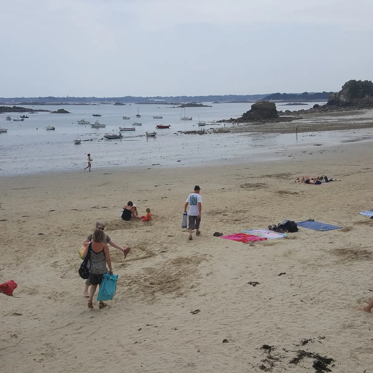 Plage de Pors Hir Plougrescant