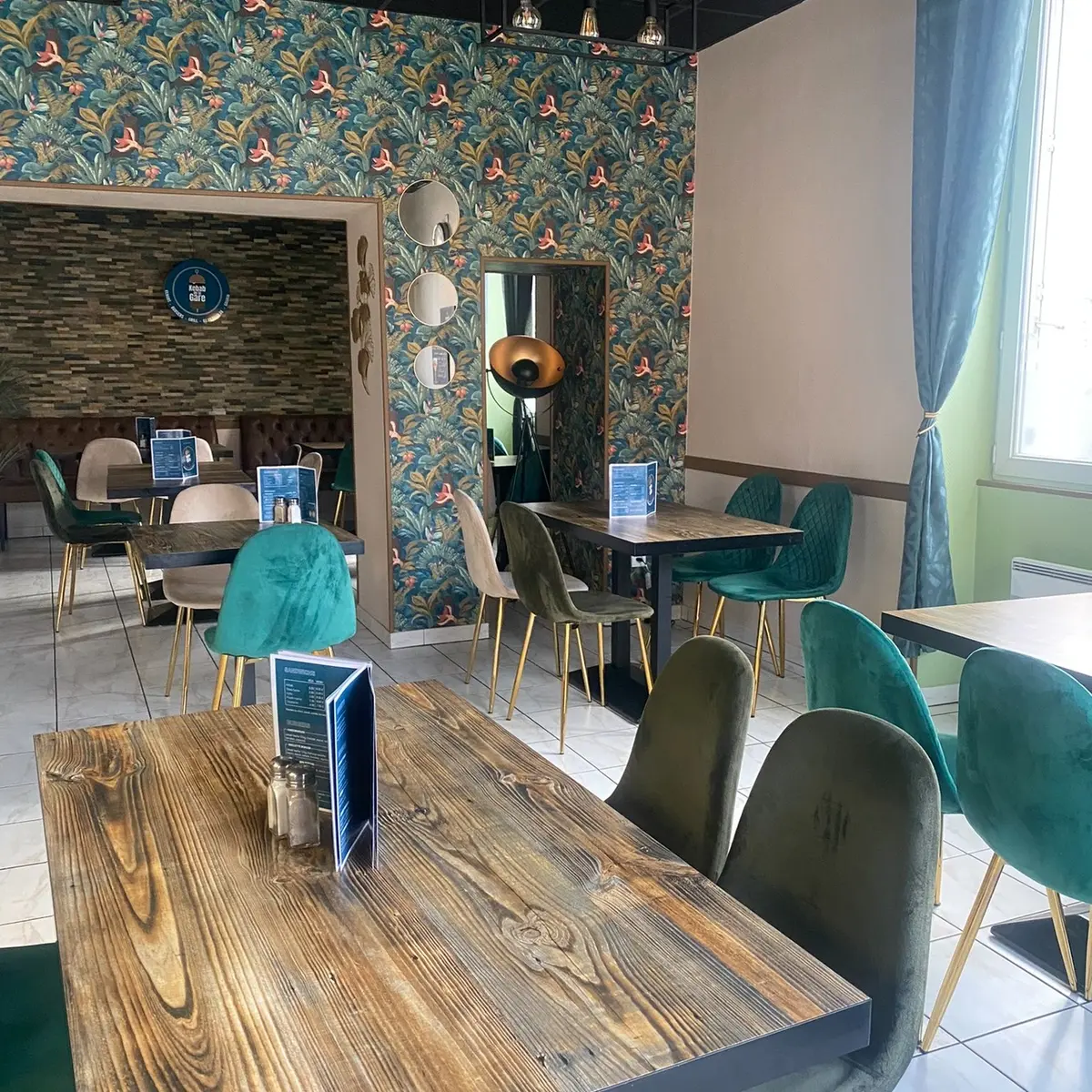 2025_RES_KEBAB_GARE (2)