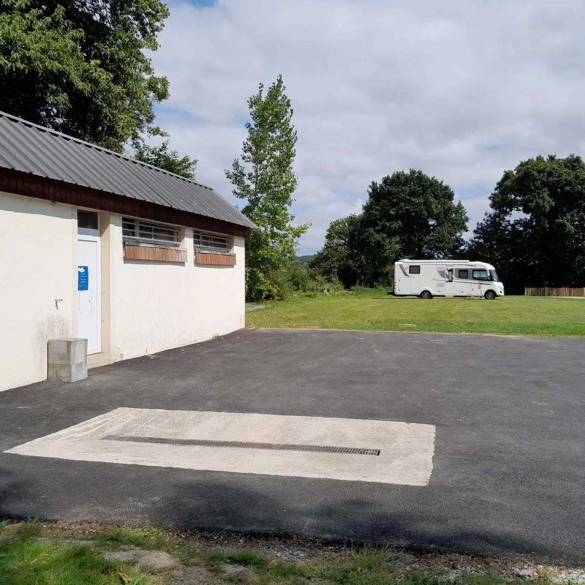 Stade, St Aignan