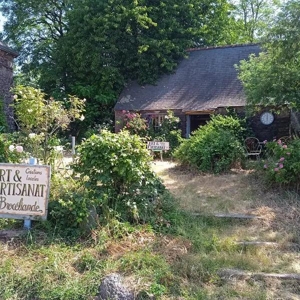 artisanat_boutique_maisondessources_Tréhorenteuc_DestinationBrocéliande