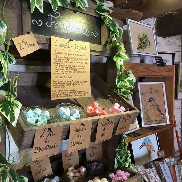 artisanat_boutique_maisondessources_Tréhorenteuc_DestinationBrocéliande