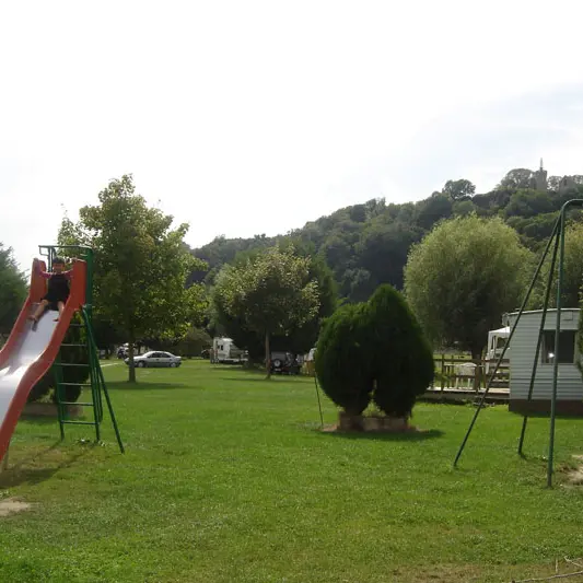 Aire naturelle de camping la Roche