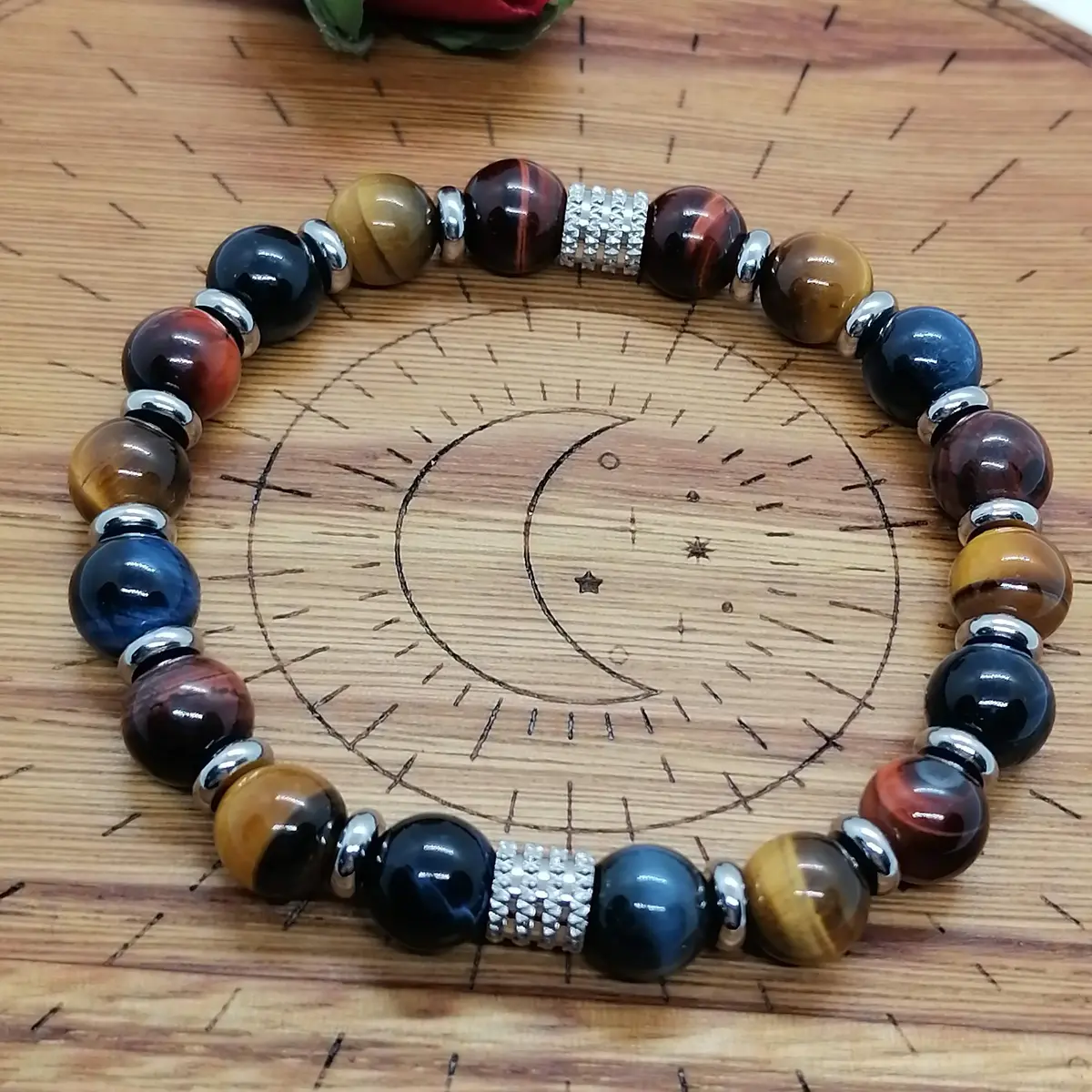 Bracelet triple protection
