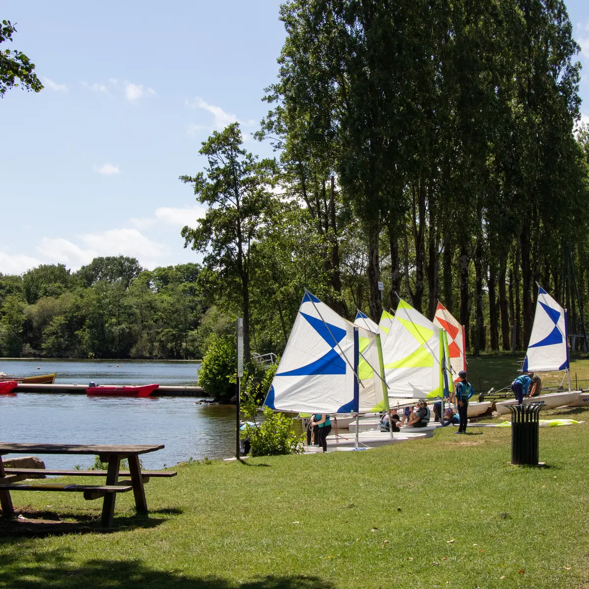 CN2B-voile-lac-etang-Bain-01